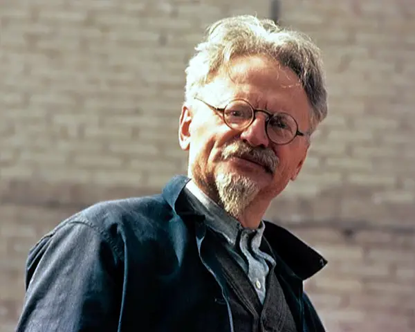 Biografía De León Trotsky (Lev Davidovich Bronstein) - ¿Quién Fue?